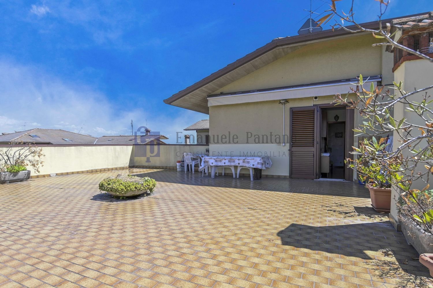 3 bedrooms Penthouse in Zanica, Italy No. 357962