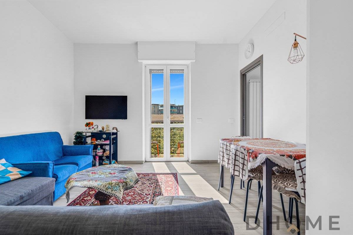 2 bedrooms Apartment in Paullo, Italy No. 277005