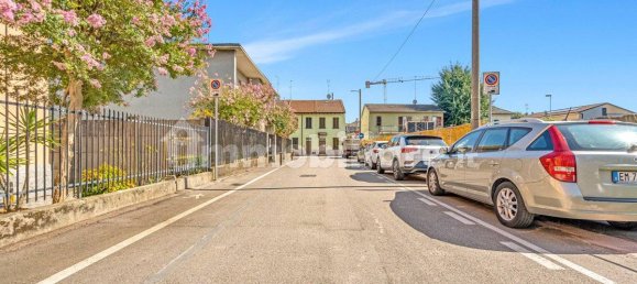 2 bedrooms Apartment in Paullo, Italy No. 277005 18