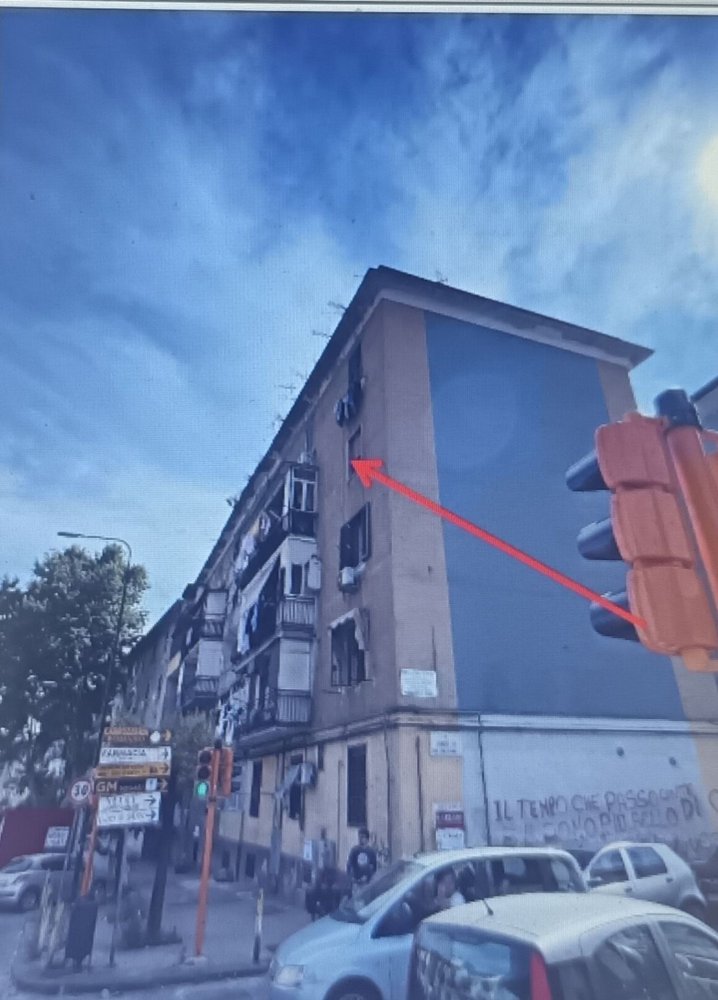 3غرفة شقة في Naples, Italy رقم 262017