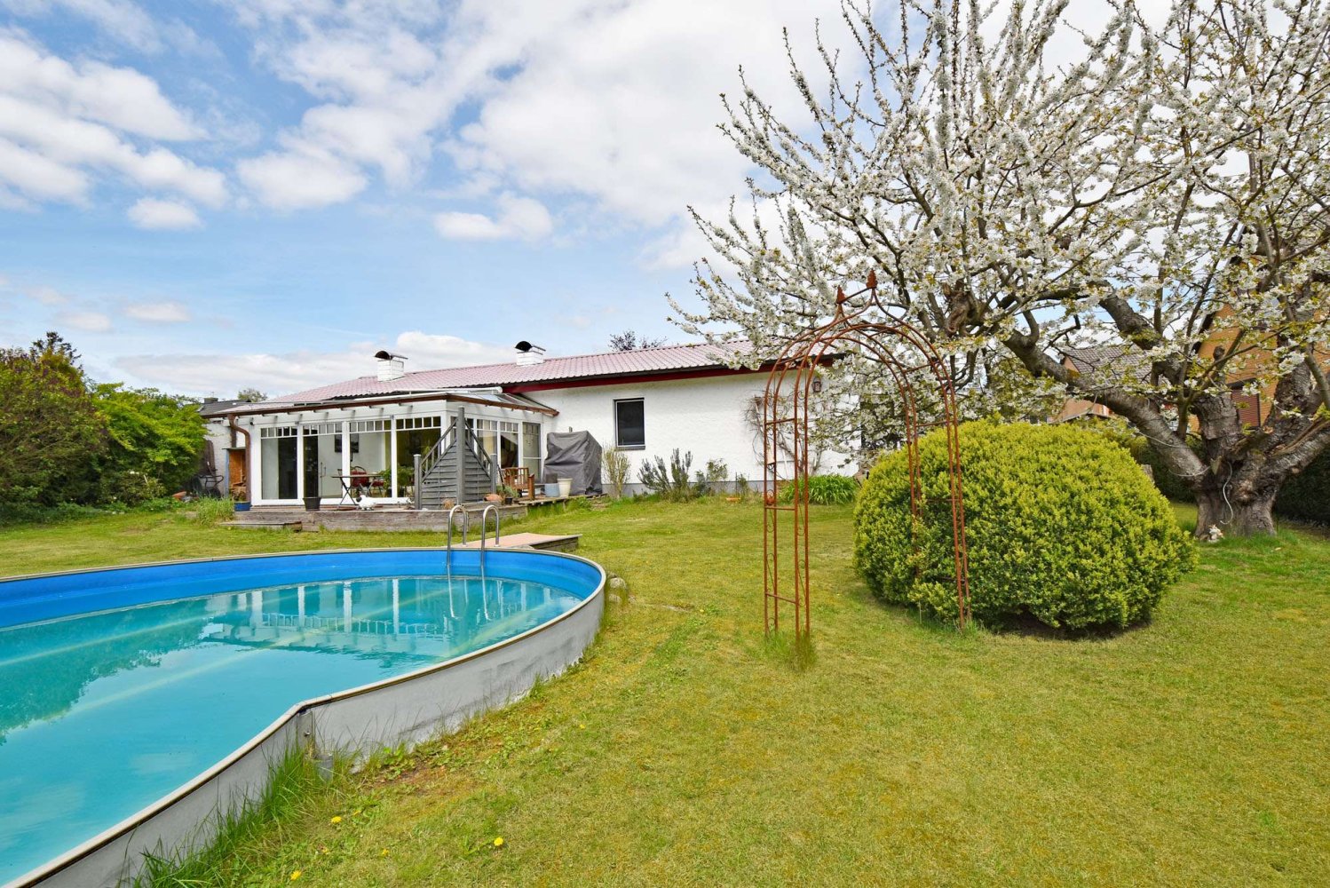 Bungalow de 3 dormitorios en Schleswig-Holstein, Germany No. 65505