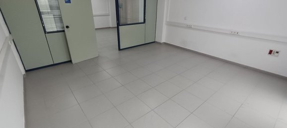 Gewerbliche Immobilie in San Gines, Spain 115m², Nr. 155138 18