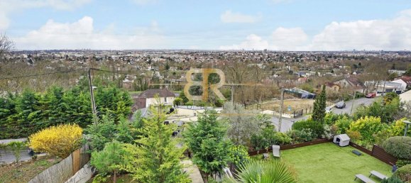 3 Schlafzimmer Haus in Chennevieres-sur-Marne, France, Nr. 127368 13