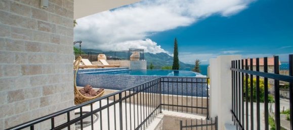 3 bedrooms Commercial property in Budva, Montenegro No. 105 3