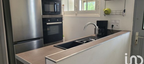 Adosado de 3 dormitorios en Venesmes, France No. 249261 4