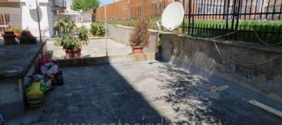 Apartamento de 3 habitaciónes en Rome, Italy No. 194661 8