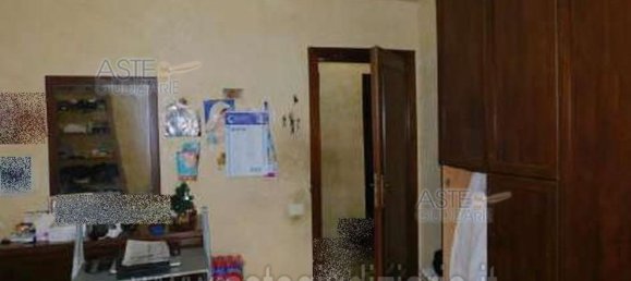 Apartamento de 3 habitaciónes en Rome, Italy No. 194661 2