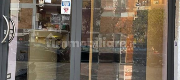 2 rooms Commercial property in Rome, Italy No. 328355 14