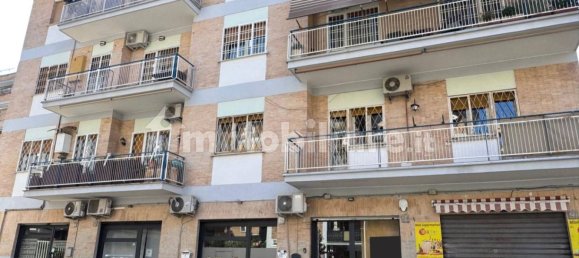 2 rooms Commercial property in Rome, Italy No. 328355 15