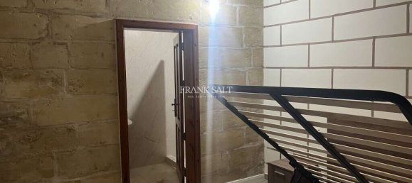 1 bedroom Maisonette in Senglea, Malta No. 8252 15