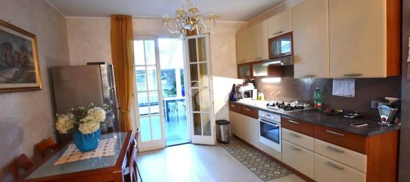 4 Schlafzimmer Villa in Cassina de' Pecchi, Italy, Nr. 167307 9