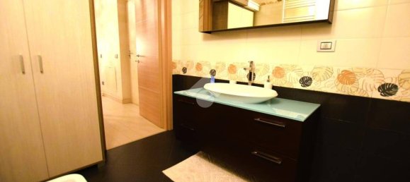 4 Schlafzimmer Villa in Cassina de' Pecchi, Italy, Nr. 167307 16