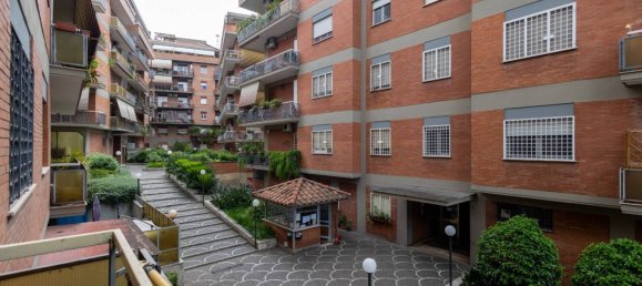 3 Schlafzimmer Wohnung in Rome, Italy, Nr. 333628 35