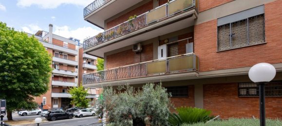 3 Schlafzimmer Wohnung in Rome, Italy, Nr. 333628 45