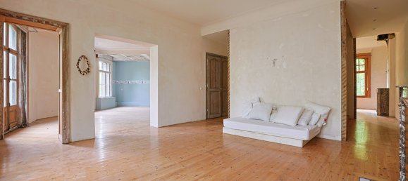 5 bedrooms House in Tourcoing, France No. 63408 14