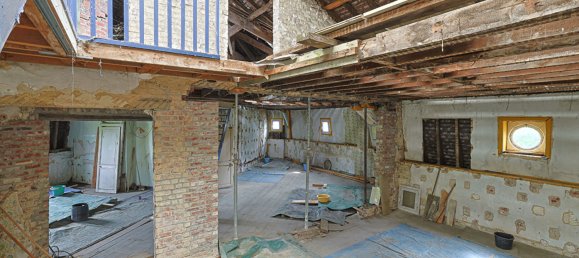 5 bedrooms House in Tourcoing, France No. 63408 2