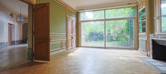 5 bedrooms House in Tourcoing, France No. 63408 4