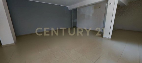 70m² Commercial property in Vittoria, Italy No. 277865 7