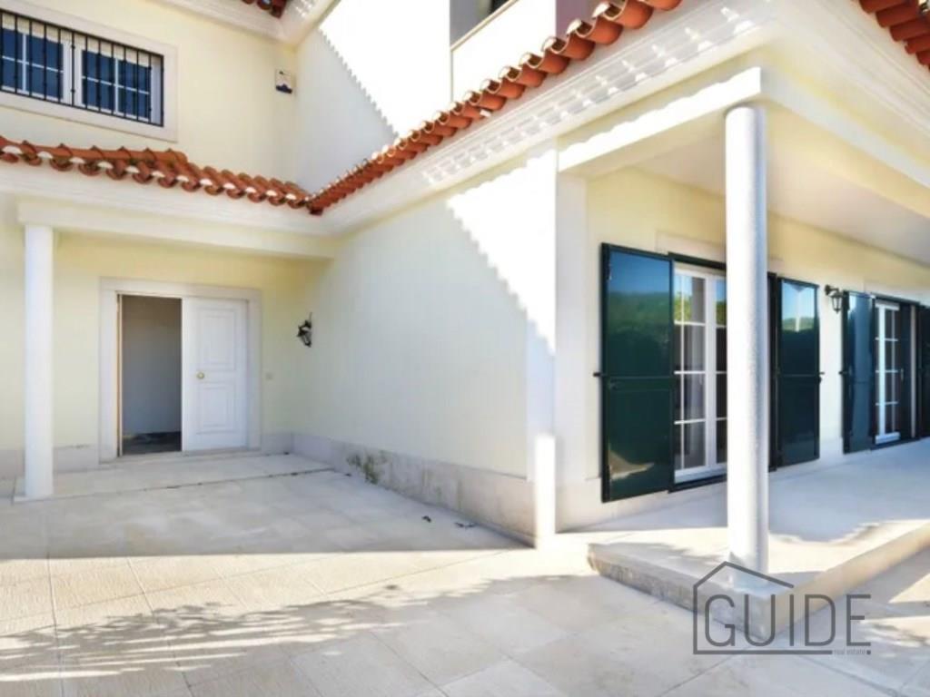 5 bedrooms House in Cascais, Portugal No. 185559