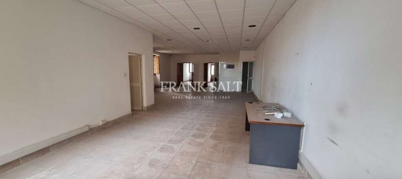 Warehouse in Marsa, Malta No. 13271 3