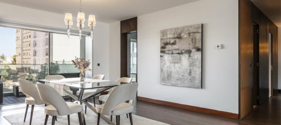 4 bedrooms Apartment in Lisbon, Portugal No. 110041 30