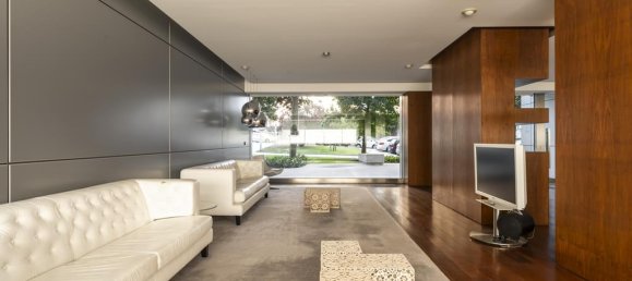 4 bedrooms Apartment in Lisbon, Portugal No. 110041 9