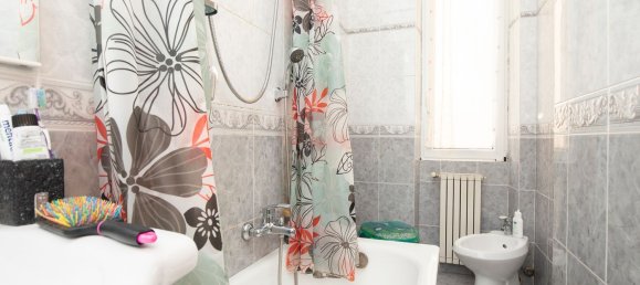 2 Schlafzimmer Wohnung in Genoa, Italy, Nr. 342214 17