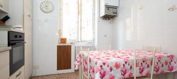 2 Schlafzimmer Wohnung in Genoa, Italy, Nr. 342214 7