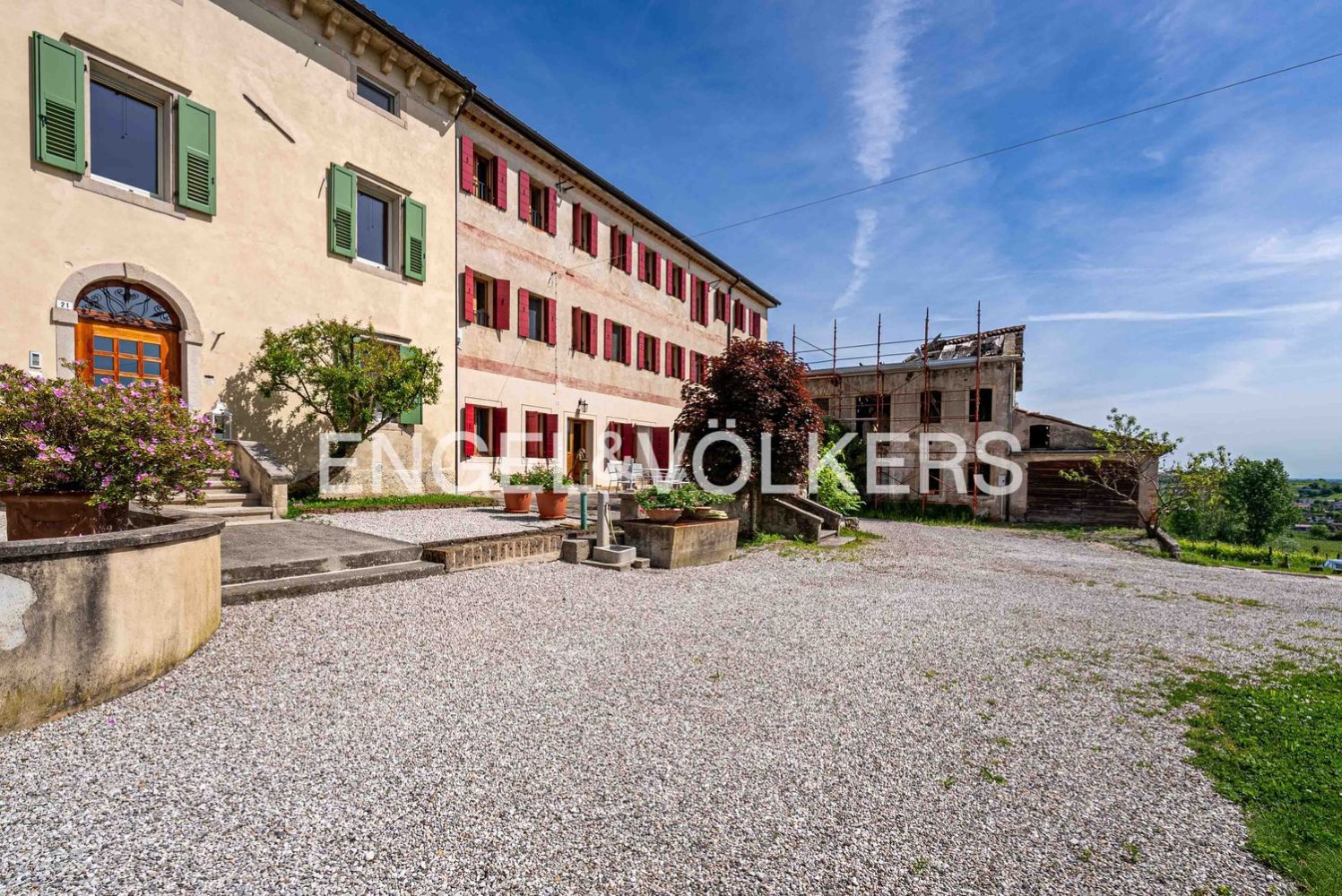 Casa de 10 divisões em Conegliano, Italy N.º 103886