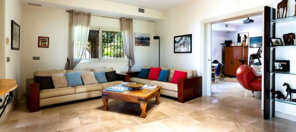 6 bedrooms Villa in Benalmadena, Spain No. 2465 5