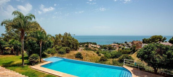 6 bedrooms Villa in Benalmadena, Spain No. 2465 2