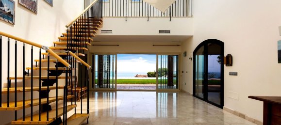 6 bedrooms Villa in Benalmadena, Spain No. 2465 3