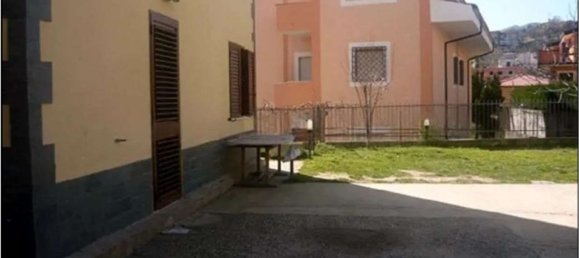 Квартира с 7 комнатами в Мендичино, Италия № 186422 20