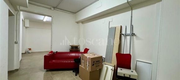 6 rooms Commercial property in Rome, Italy No. 170120 14