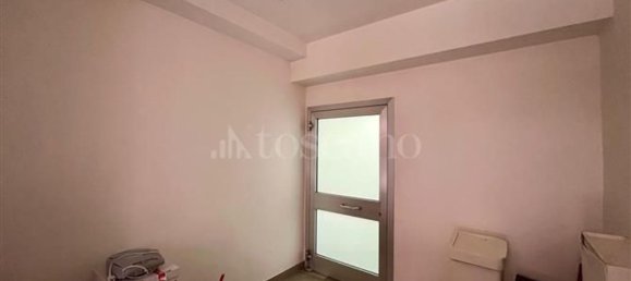 6 rooms Commercial property in Rome, Italy No. 170120 11