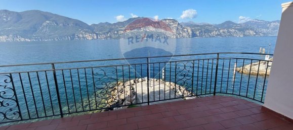 7 rooms Villa in Brenzone, Italy No. 236665 13