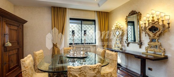 6 bedrooms Villa in Rome, Italy No. 330889 8