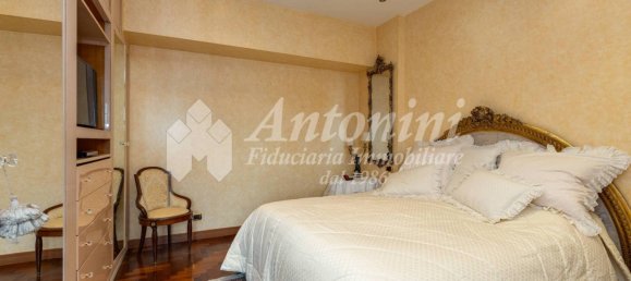 6 bedrooms Villa in Rome, Italy No. 330889 23