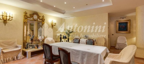 6 bedrooms Villa in Rome, Italy No. 330889 25