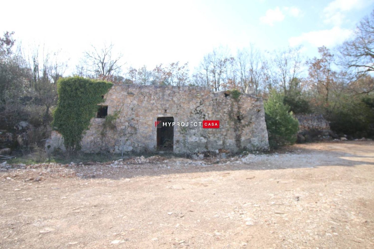 2-salle Maison à Martina Franca, Italy No. 343005
