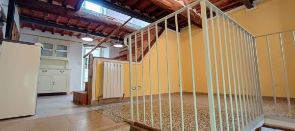 Замки и поместья с 4 комнатами в Пеша, Италия № 263865 32