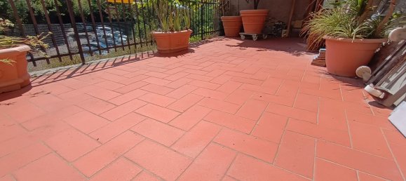 Замки и поместья с 4 комнатами в Пеша, Италия № 263865 34