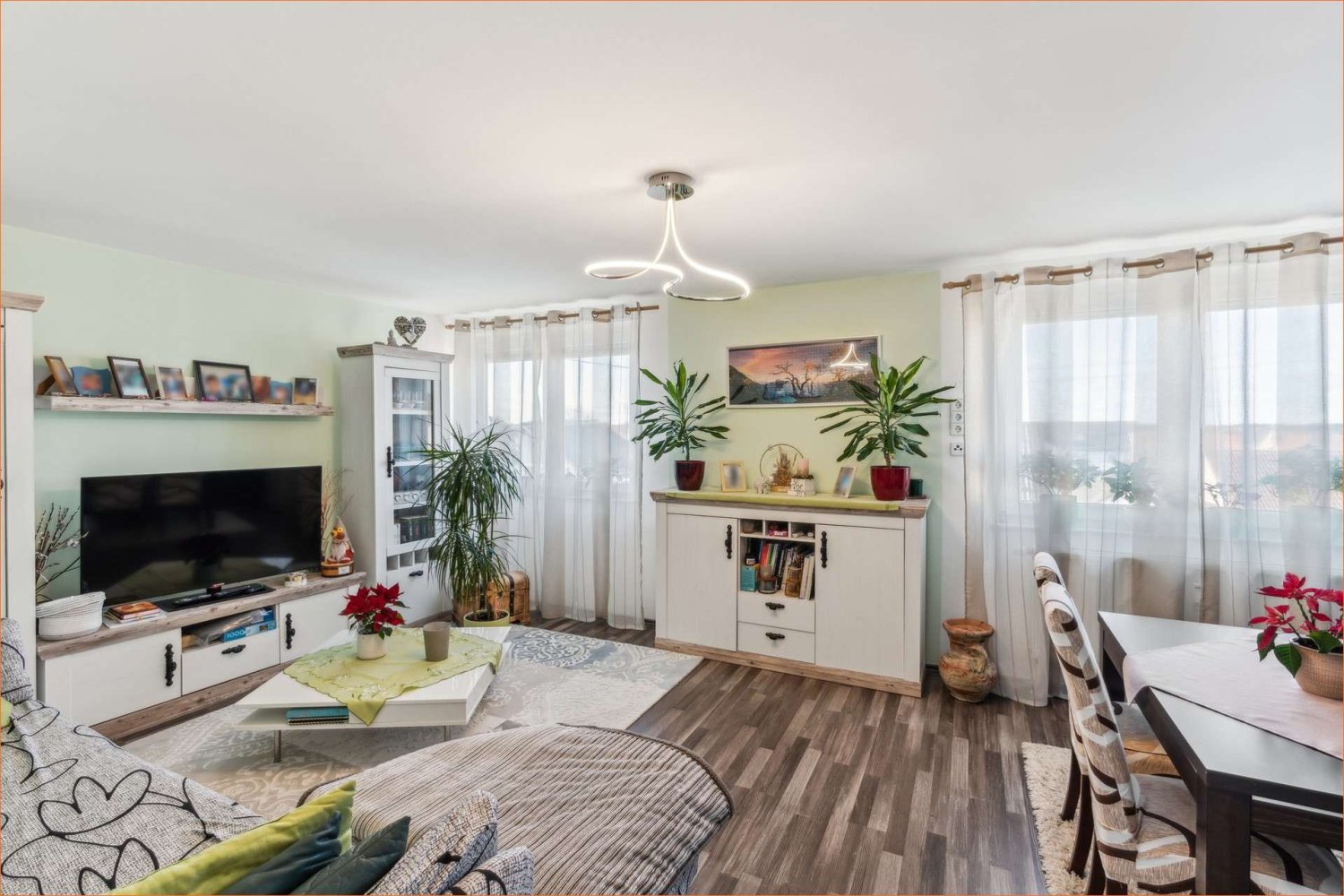 Apartamento de 2 dormitorios en Gunzburg, Germany No. 277366