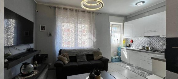 Квартира с 2 спальнями в Варесе, Италия № 150166 4