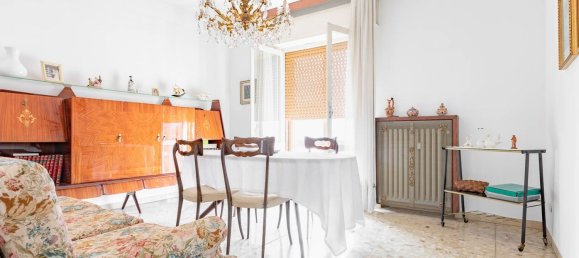 3 rooms Apartment in Cinisello Balsamo, Italy No. 330408 18