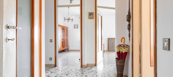 3 rooms Apartment in Cinisello Balsamo, Italy No. 330408 24