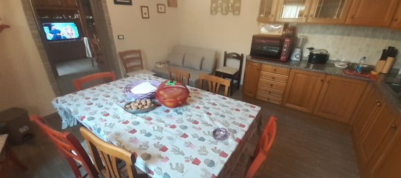 Apartamento de 3 habitaciónes en Reggio Calabria, Italy No. 39493 5