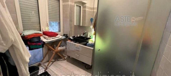 Квартира с 3 комнатами в Рим, Италия № 32390 5