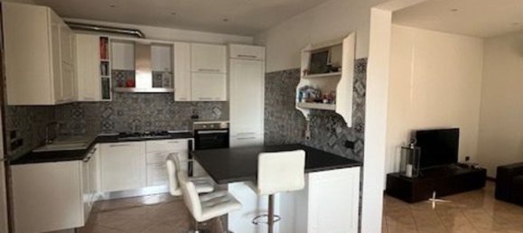 4 rooms Villa in Paese, Italy No. 60303 7