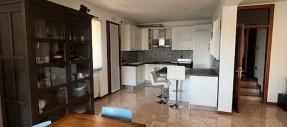 4 rooms Villa in Paese, Italy No. 60303 6